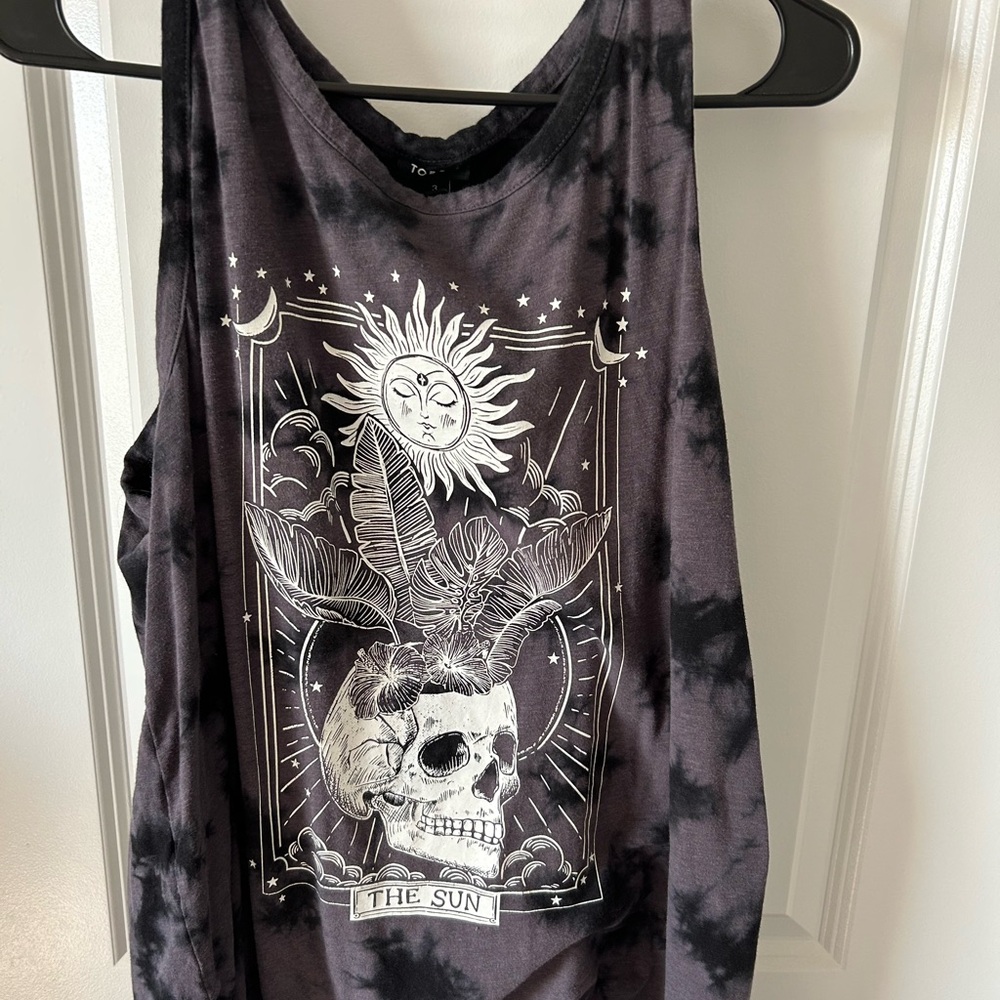 Torrid Graphic Tank Top with Sun and Skull Design